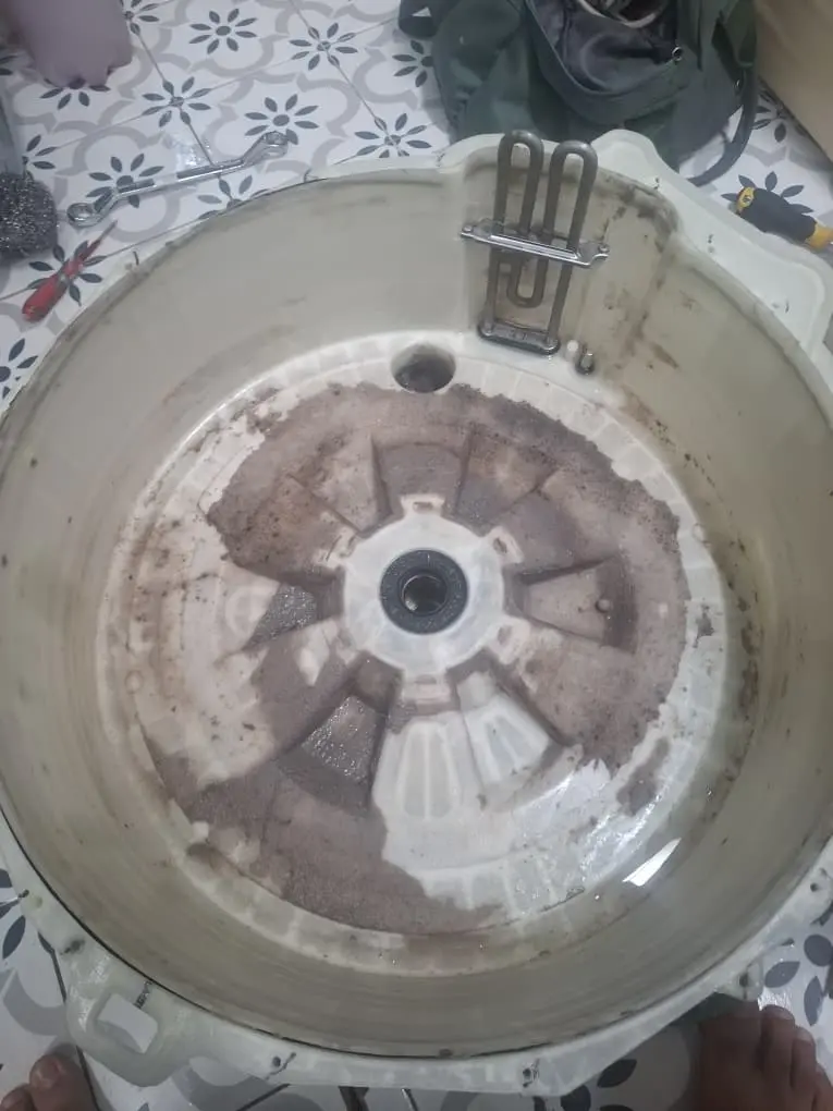 Washing machine inner tub inspection